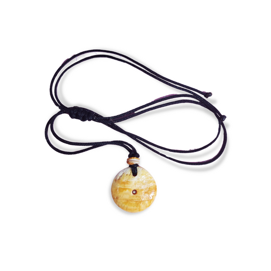 Banidosu Shells - Money Bead Necklace